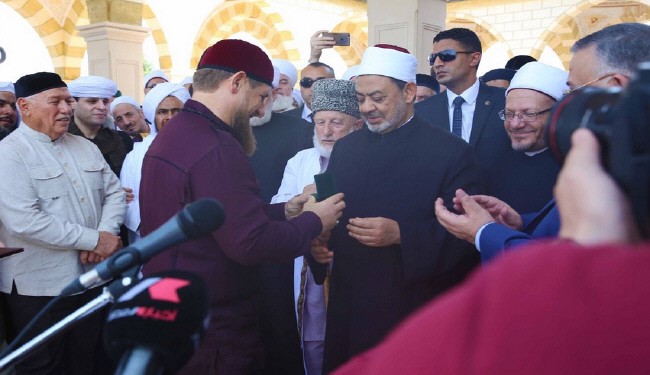 خشم عربستان ‌از ‌همایش اهل سنت‌ در چچن +عکس