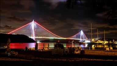 thumbs_m_e4df47df76fe6aa36cde6cb4528dbe69